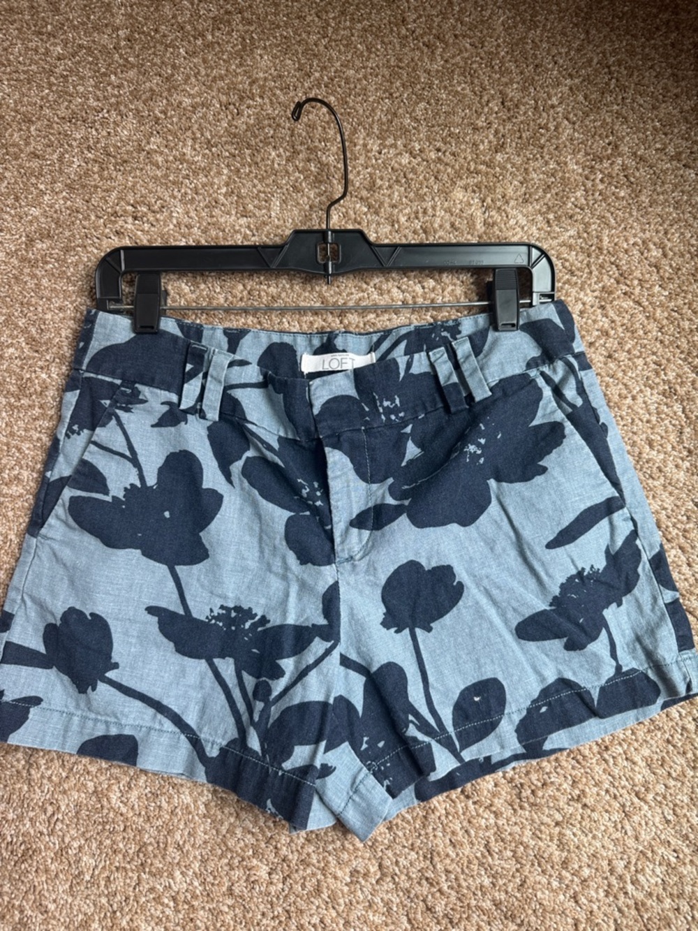 Ann Taylor LOFT Blue Floral Women’s Shorts